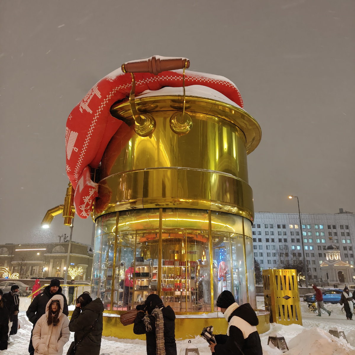 Тот самый арт-павильон Самовар, за который мы голосовали (фото автора) 