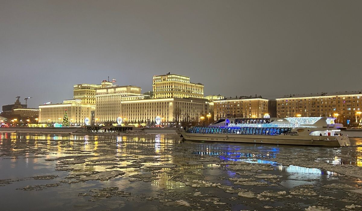     Здание Минобороны РФ. Источник: АОН Автор фото: Никита Белов