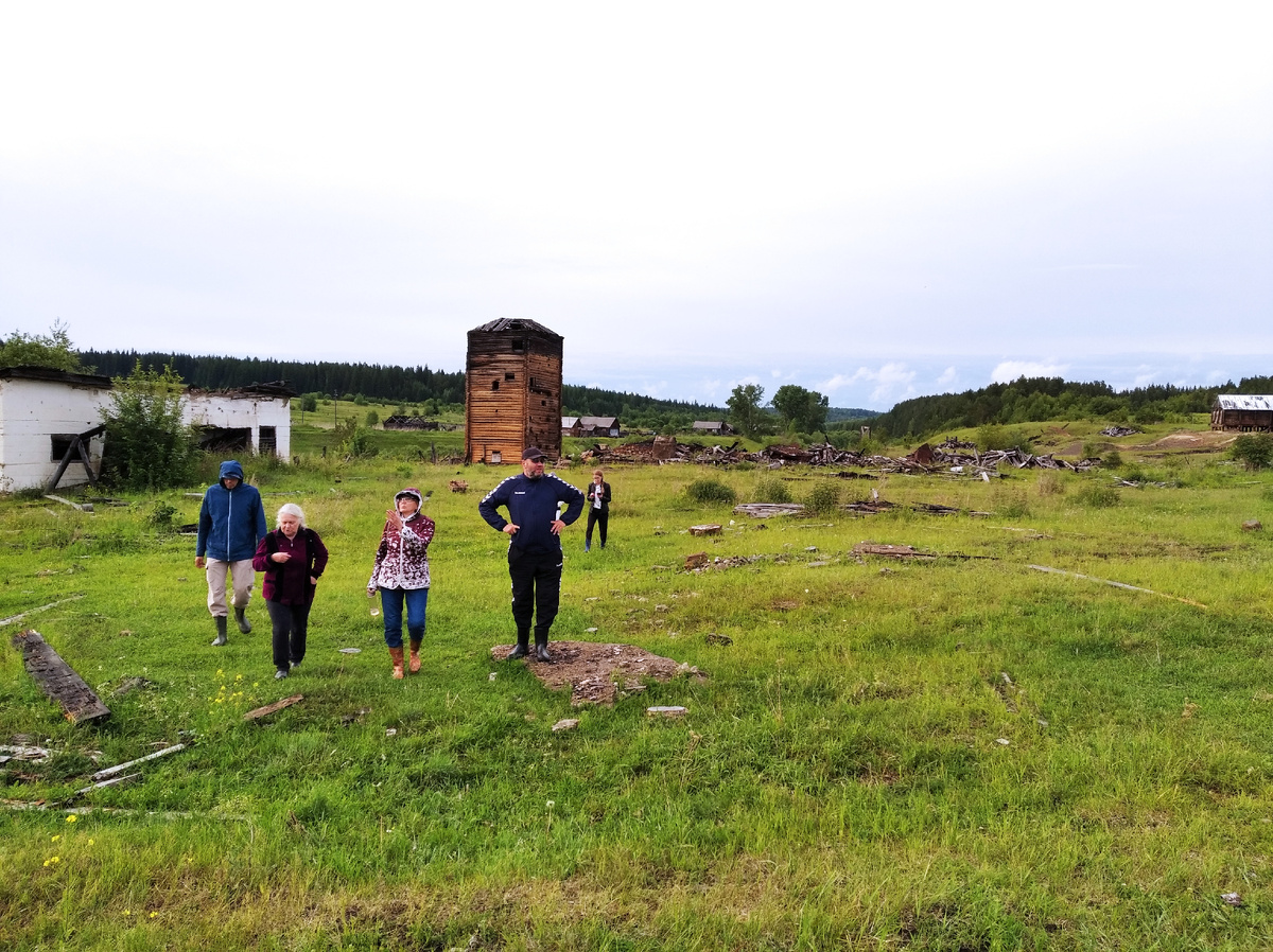 Рассолоподъемная башня в селе Троицк Тасеевского района.