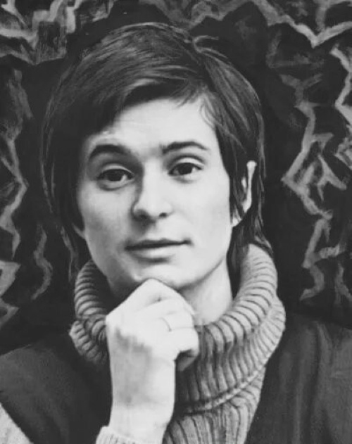 Инна Кашежева