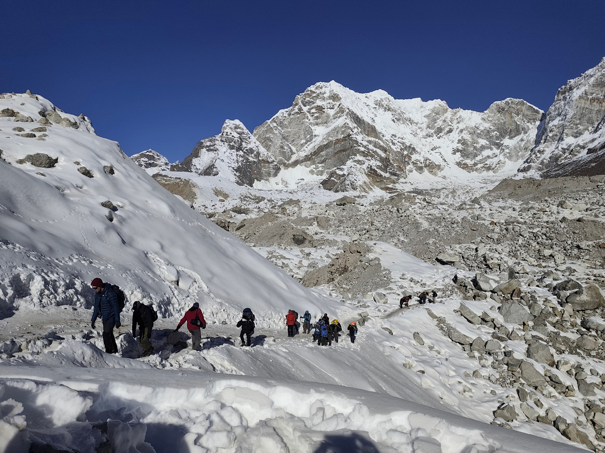 На тропе к Горакшепу
