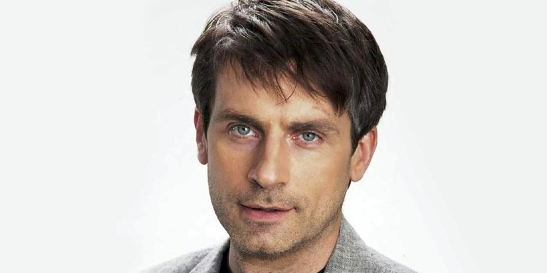 Илья Шакунов: От ТЮЗовской сцены до большого экрана