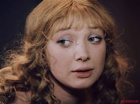 Фото: Светлана Селезнева в картине "Не покидай..."