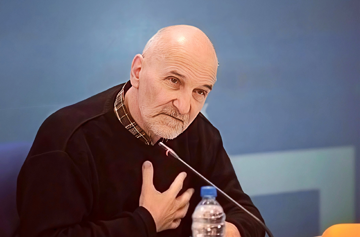 Пётр Николаевич Мамонов (14.04.1951 — 15.07.2021 гг.) — рок-музыкант, актёр, поэт, писатель, радиоведущий.