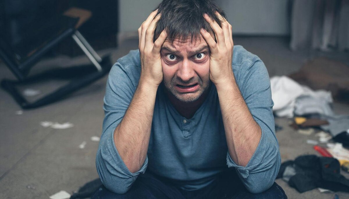 Паническая атака сопровождается физическими симптомами