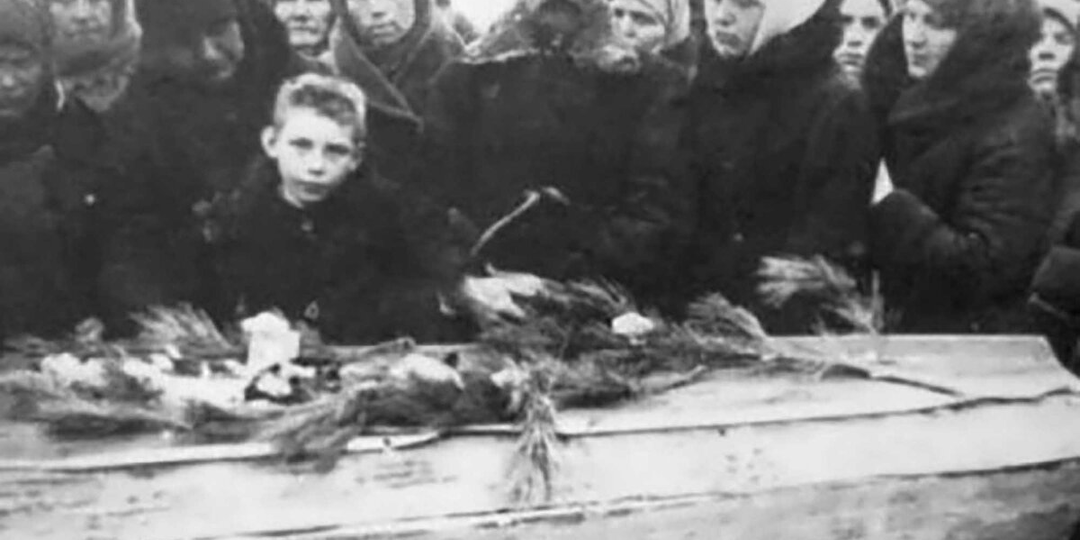 Почему при большевиках так расцвели языческие обряды?