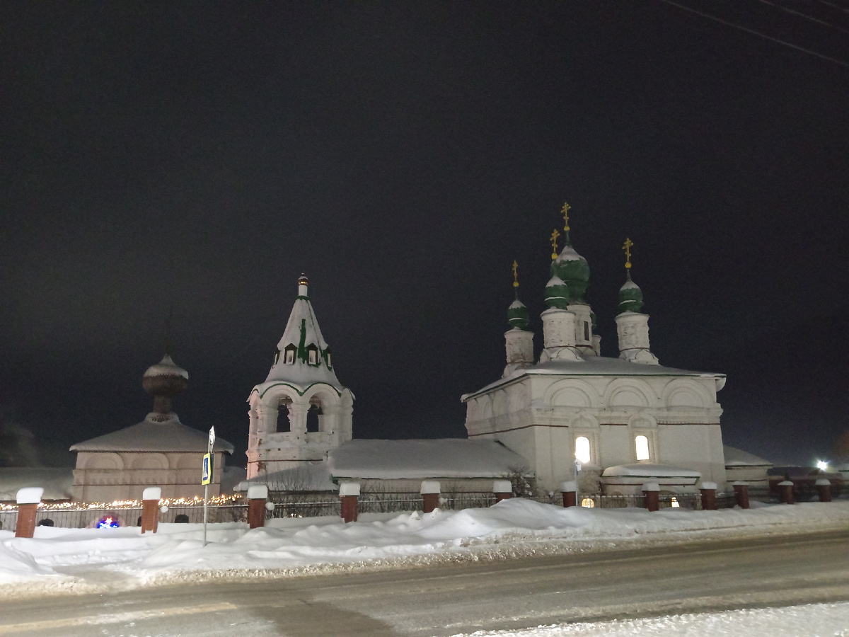 12.01.2026 8:28. Спасо-Преображенская церковь.