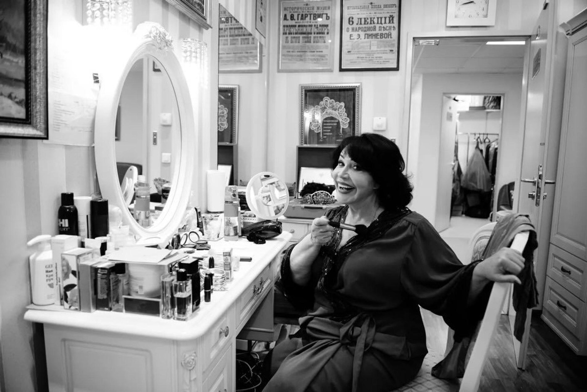    Надежда Бабкина. Фото: Инстаграм (запрещён в РФ) @ngbabkina