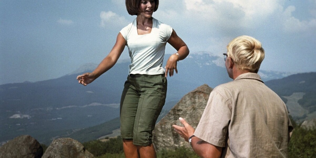 Вспоминаю советские песни, которые не забываются и перепеваются в настоящее время