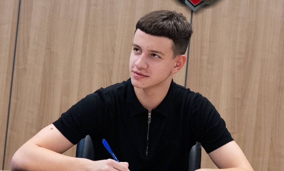    ЦСКА подписал контракт с 15-летним нападающим Лукьяновым. Фото: ФК ЦСКА