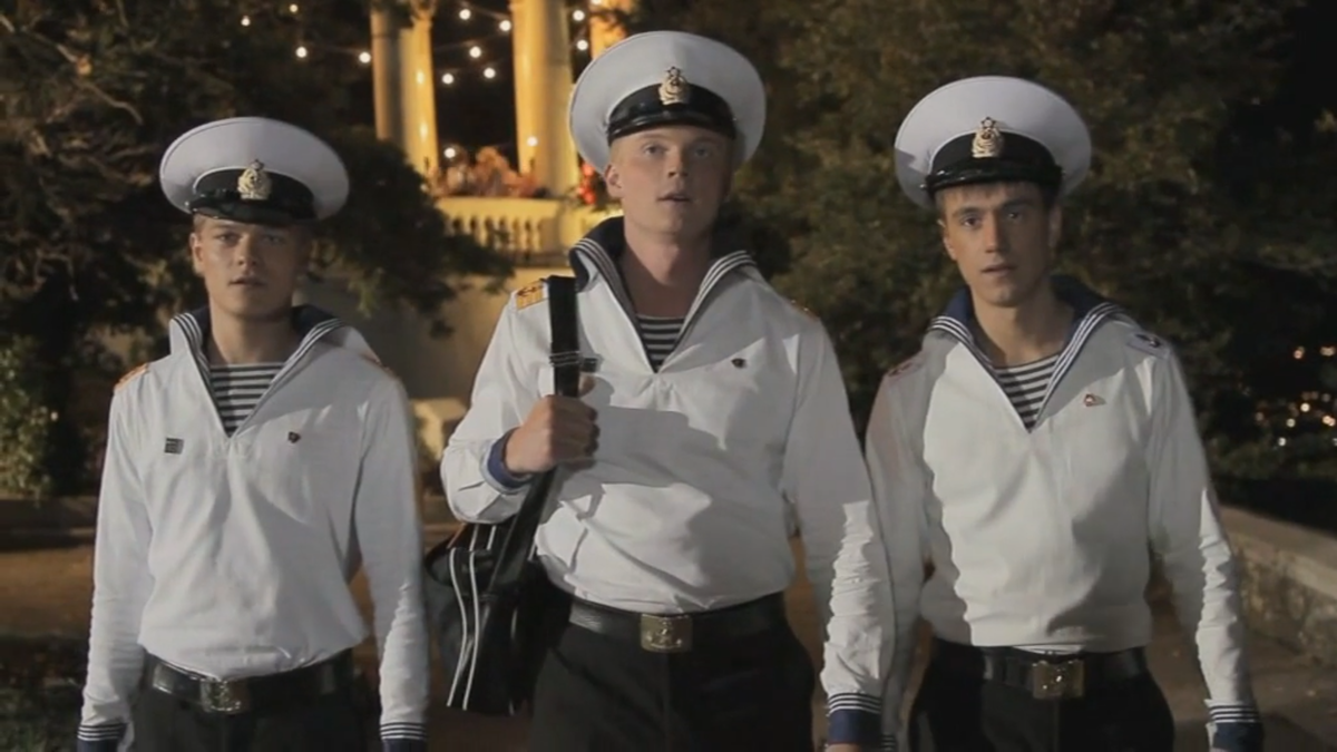 Кадр из сериала "Морпехи", 2011 г., режиссеры Мурад Алиев, Дмитрий Матов, сценарист Дмитрий Новосёлов, композитор Григорий Казарян (скриншот) 