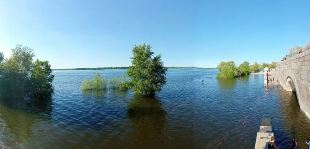 Волгоград. Красноармейский район. Год 2045 часть 2