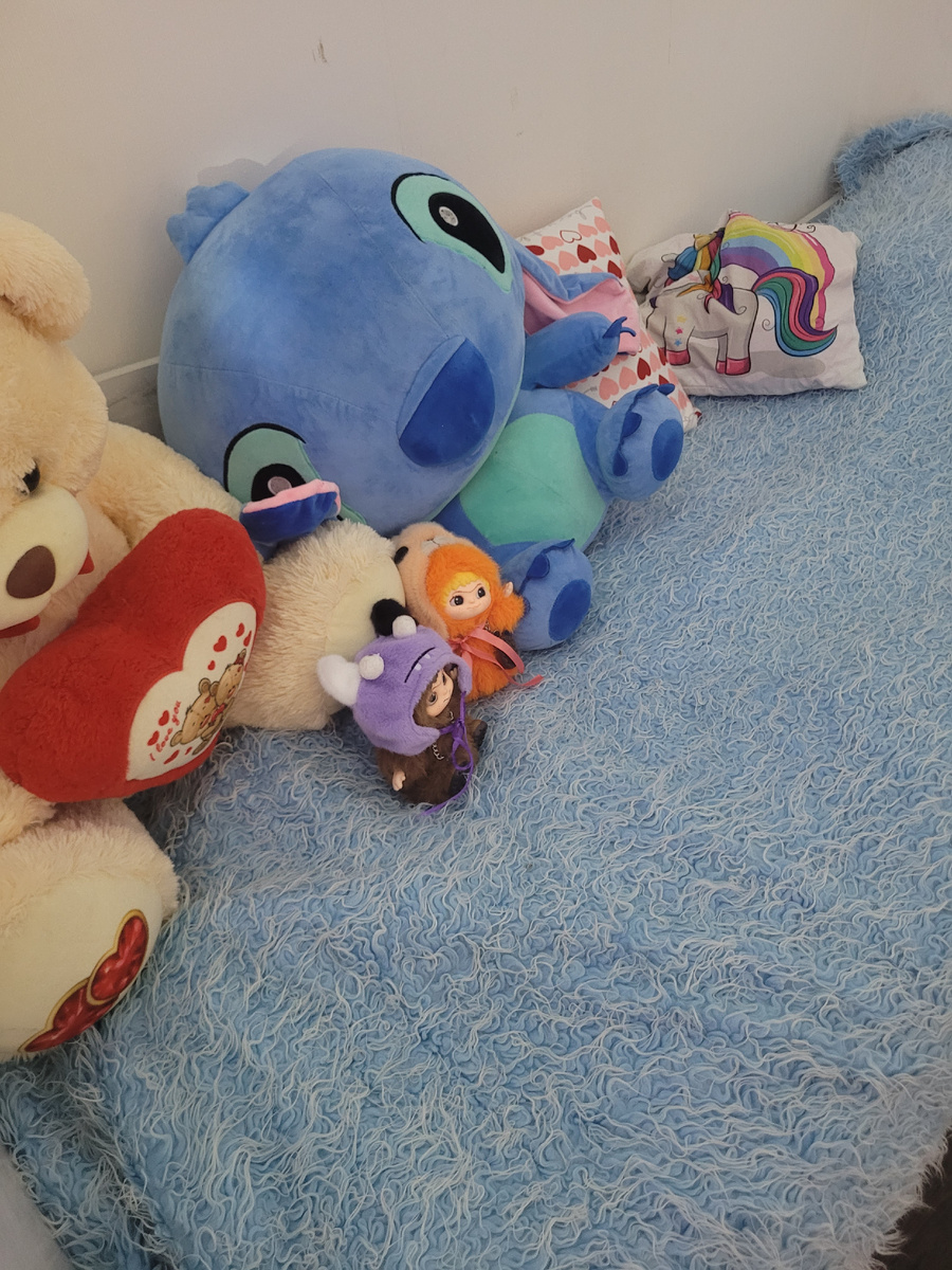 Заправленнаая кровать 