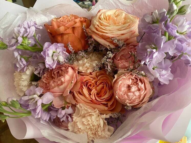     Салон флористики получил письмо от районной администрации. Фото: архив МК в Питере