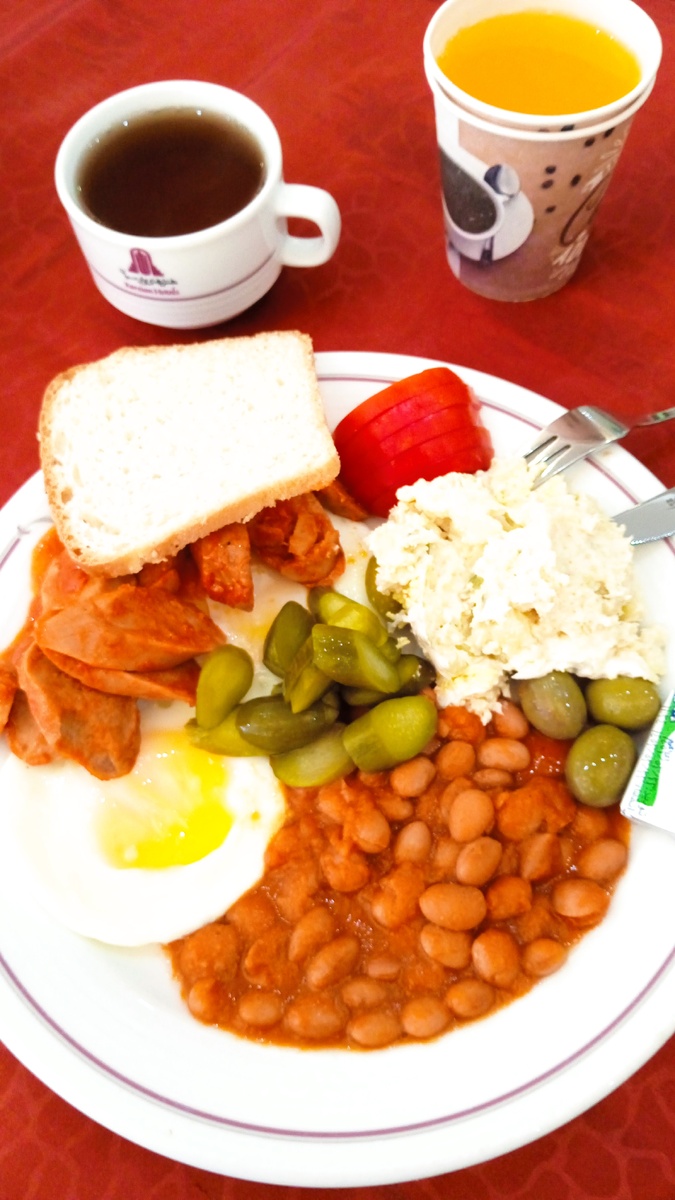 Английский завтрак, гостиница г.Рамсар, Иран