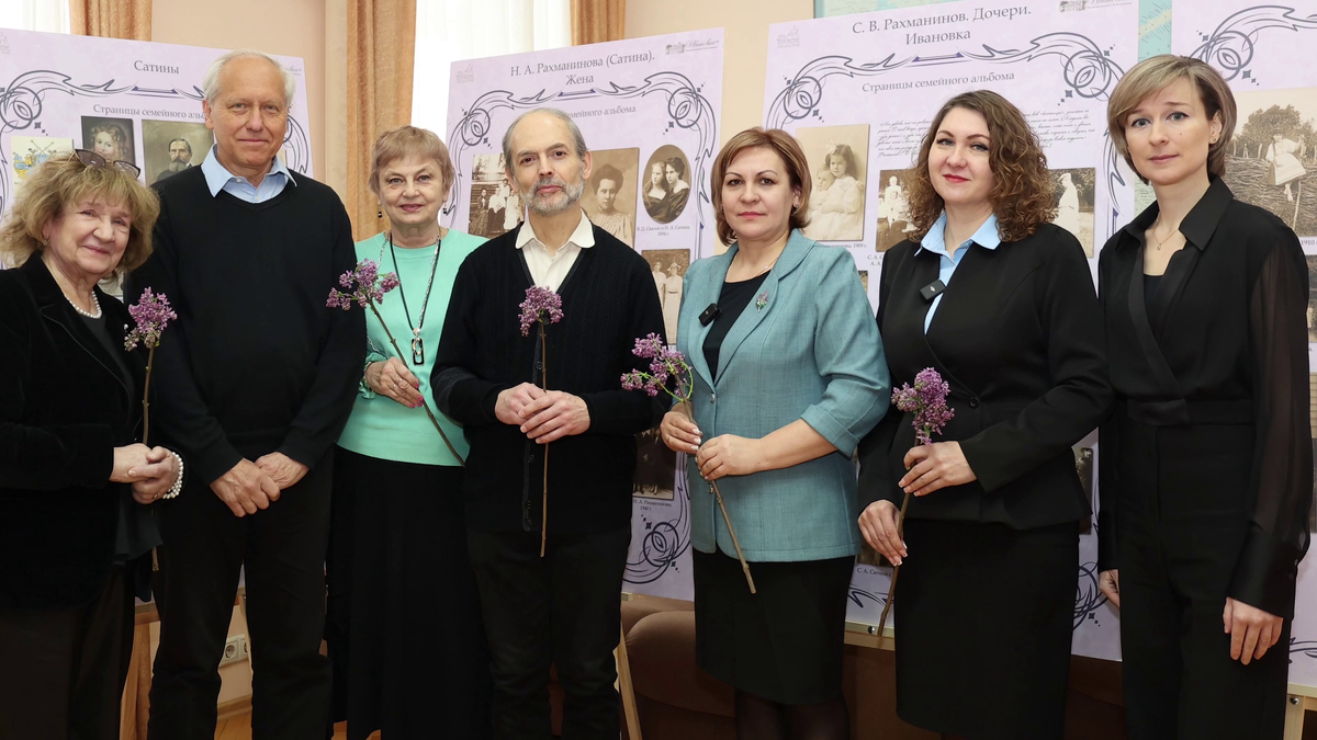 Кадр из проекта «Соприкосновение времен. Исторические встречи на Страстном бульваре»