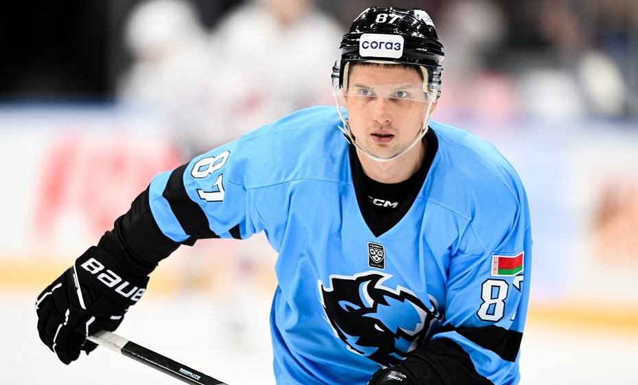    Шипачёв: В первую очередь результаты команды, а уже потом рекорды. Фото: ХК «Динамо» Минск