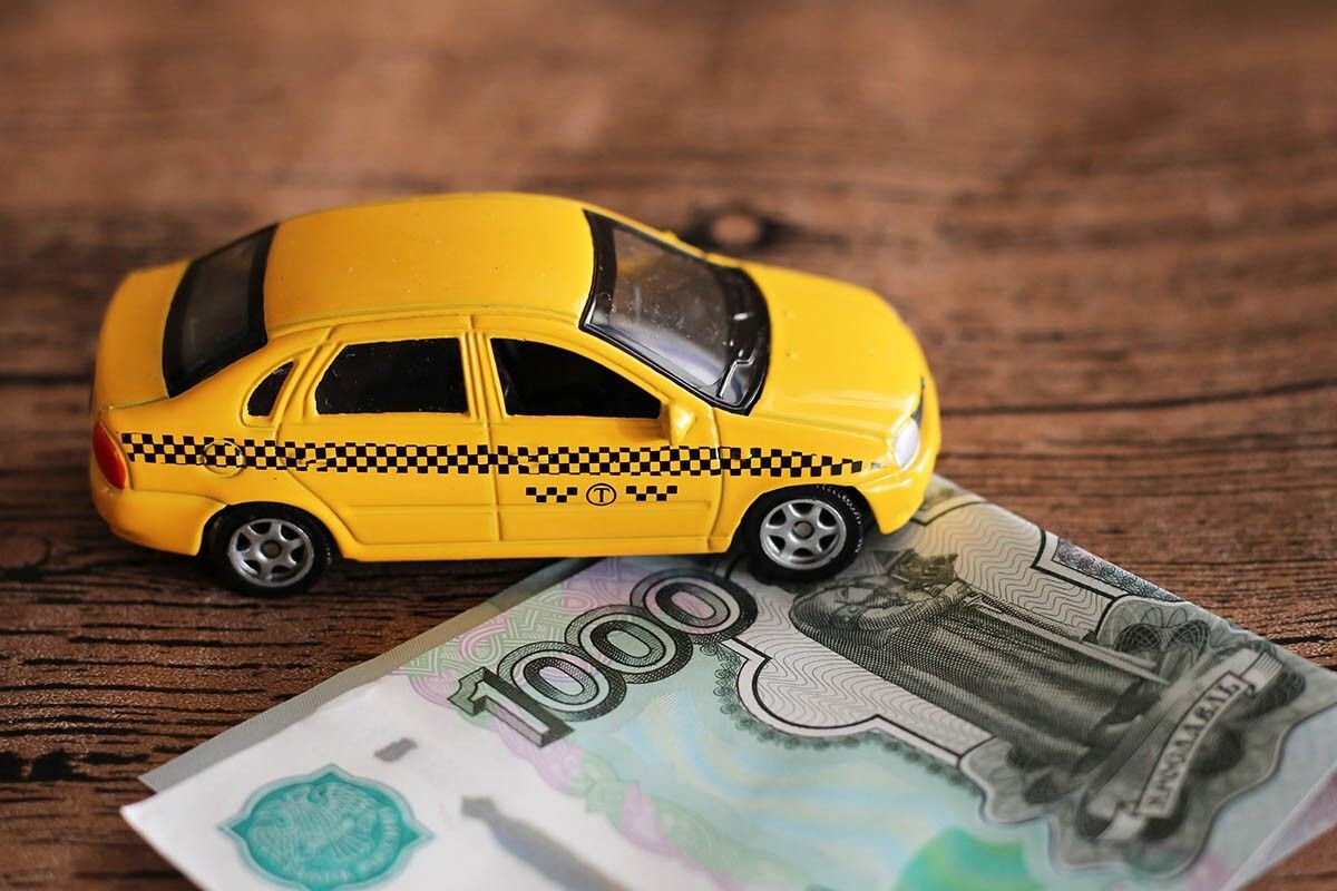 Такси дешевле не станет, будет только дорожать. Источник: SabOlga / Shutterstock / FOTODOM📷
