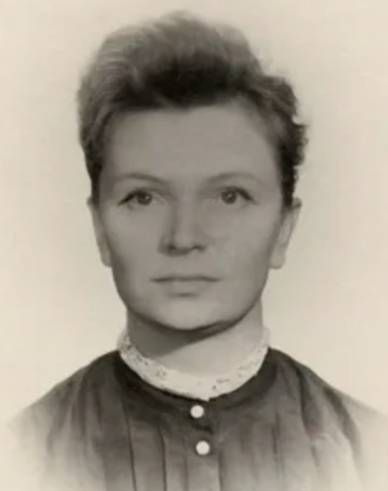 Нина Меньшикова никогда не считала себя красивой. 