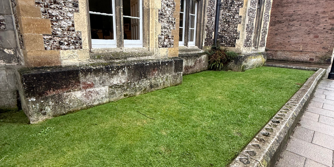 Забор на вооружение.