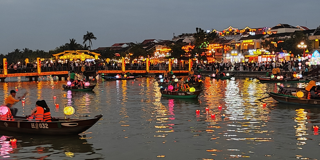 Дневник зимовки. День 51. Дананг: какие море и пляж в Дананге, что нам не понравилось в Хойане
