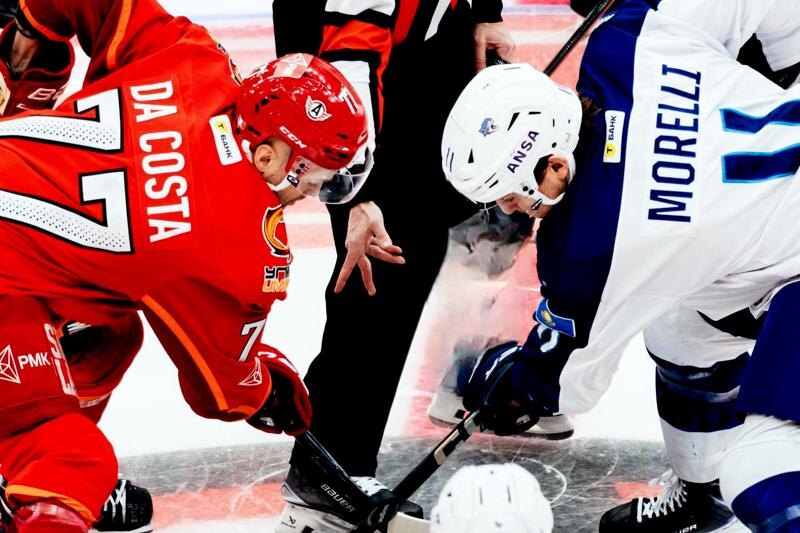    Фото пресс-служба ХК «Автомобилист» / Момент матча