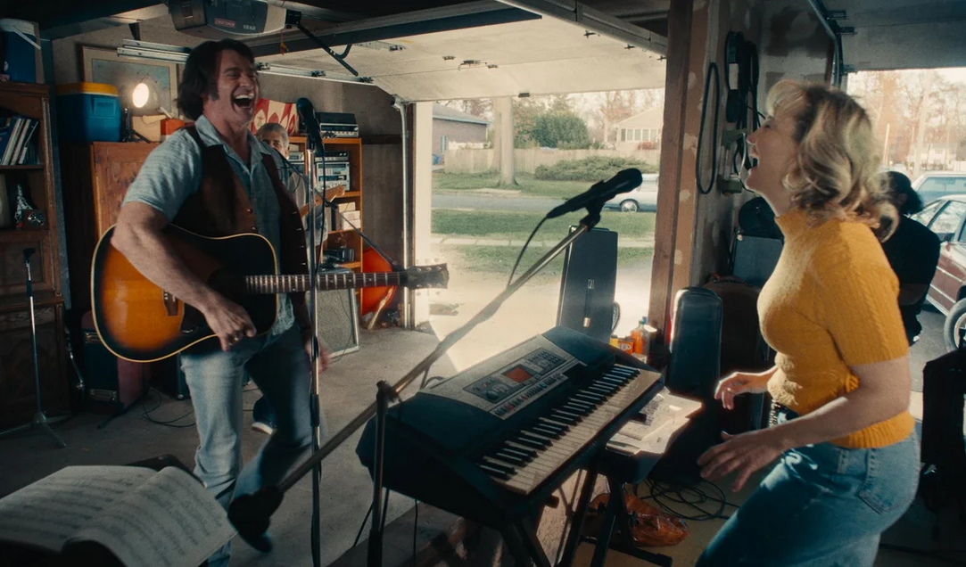 Листайте кадры.