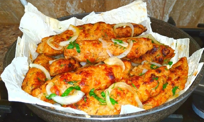 Люля-кебаб на сковороде: восточный вкус из простых продуктов