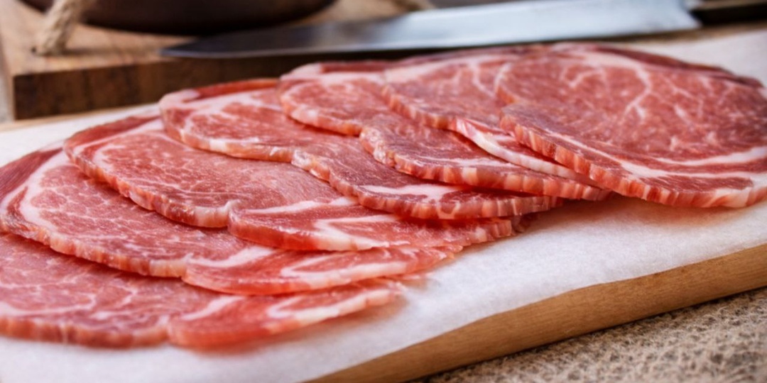 Капоколло (итал. capocollo) или коппа (итал. coppa)