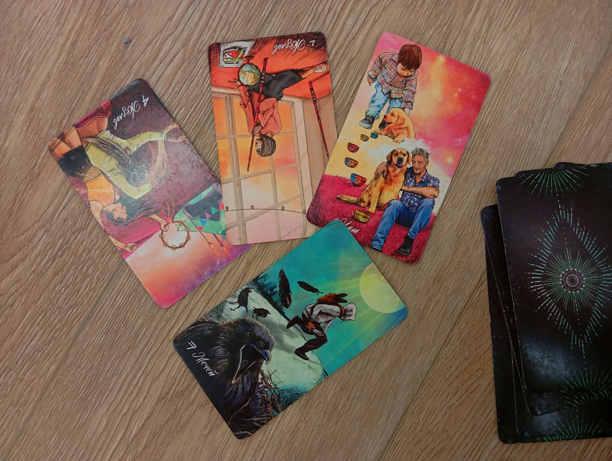 Таро для Скорпионов на текущий месяц