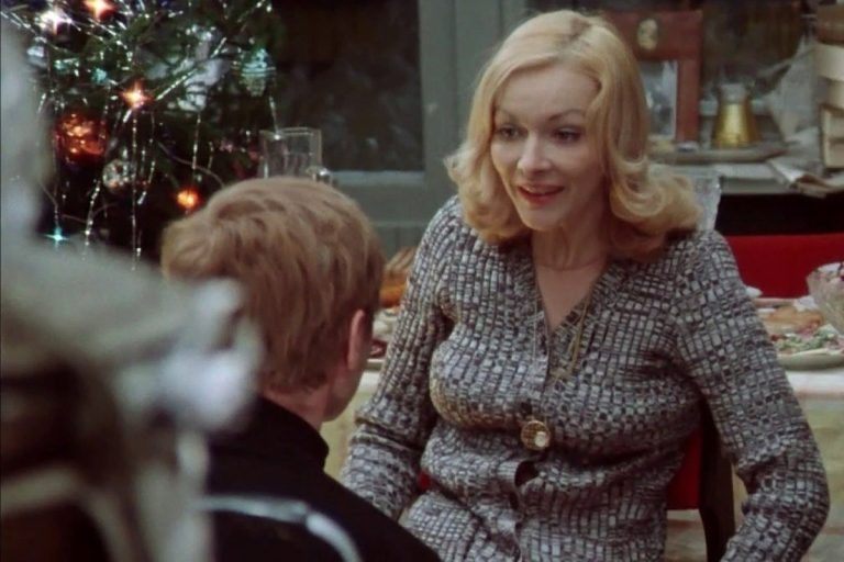    Фото: кадр из фильма «Ирония судьбы» (1975, реж. Эльдар Рязанов) Татьяна Шароватова