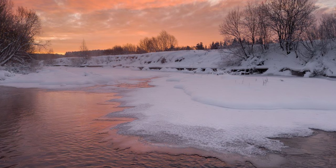 Рассвет на реке Омутная