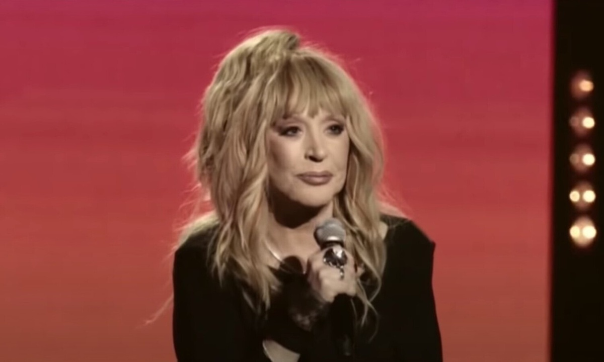 Алла Пугачева. Фото: скриншот YouTube /@AllaPugachevaOfficial