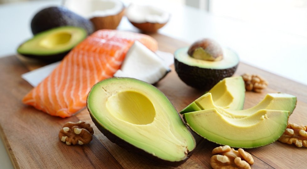 Что вы упускаете, избегая жиров: какие продукты ускоряют метаболизм