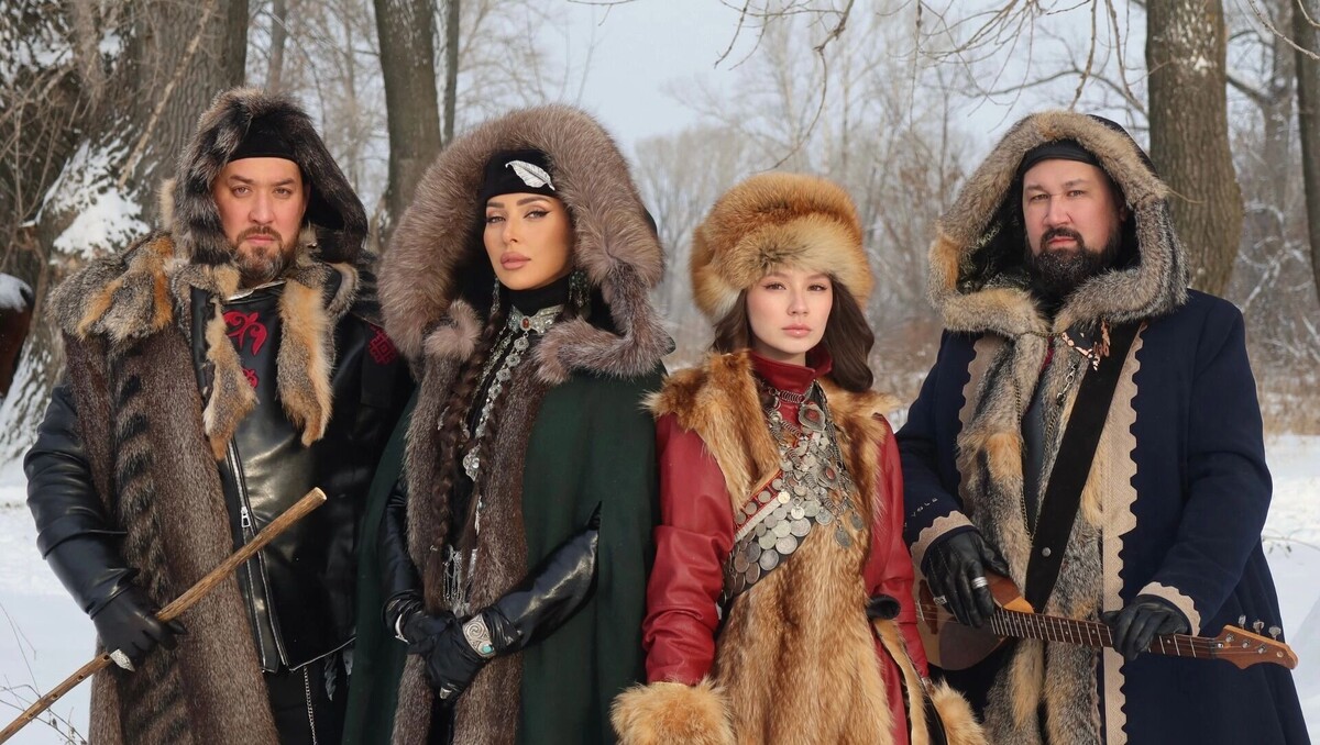    Кадры со съёмок клипа Алсу и AY YOLA   https://vk.com/ayyola.music