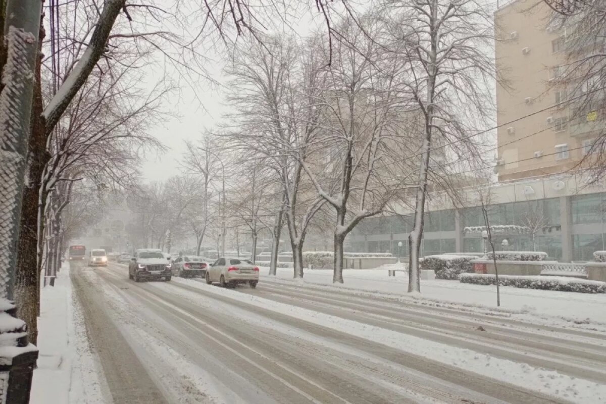   В Краснодаре утром 13 января образовались 9-балльные пробки