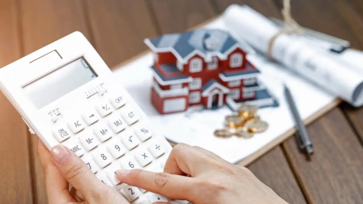    Ставки по ипотеке. © ru.freepik.com