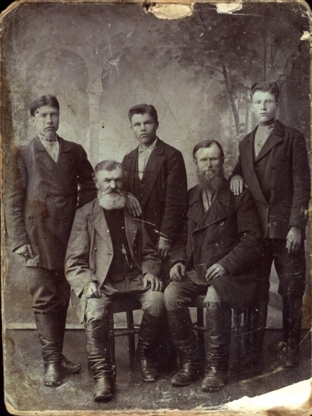 "Крестьяне-отходники. Рабочие"