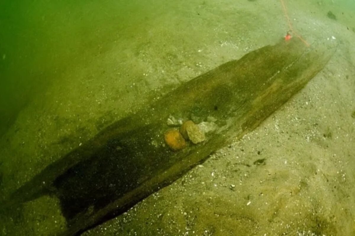    В США на дне озера нашли несколько лодок, которым более 5 тыс. лет