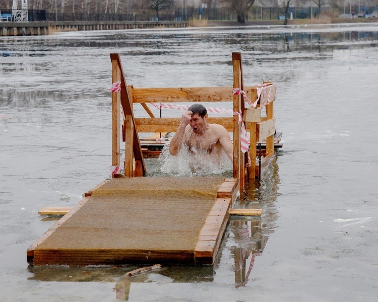     В Курской области подготовили 29 мест для массовых крещенских купаний