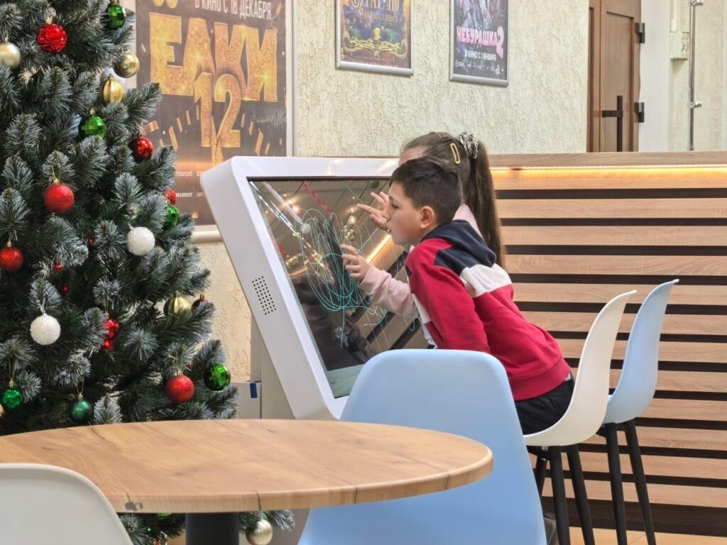 Листайте вправо, чтобы увидеть больше изображений