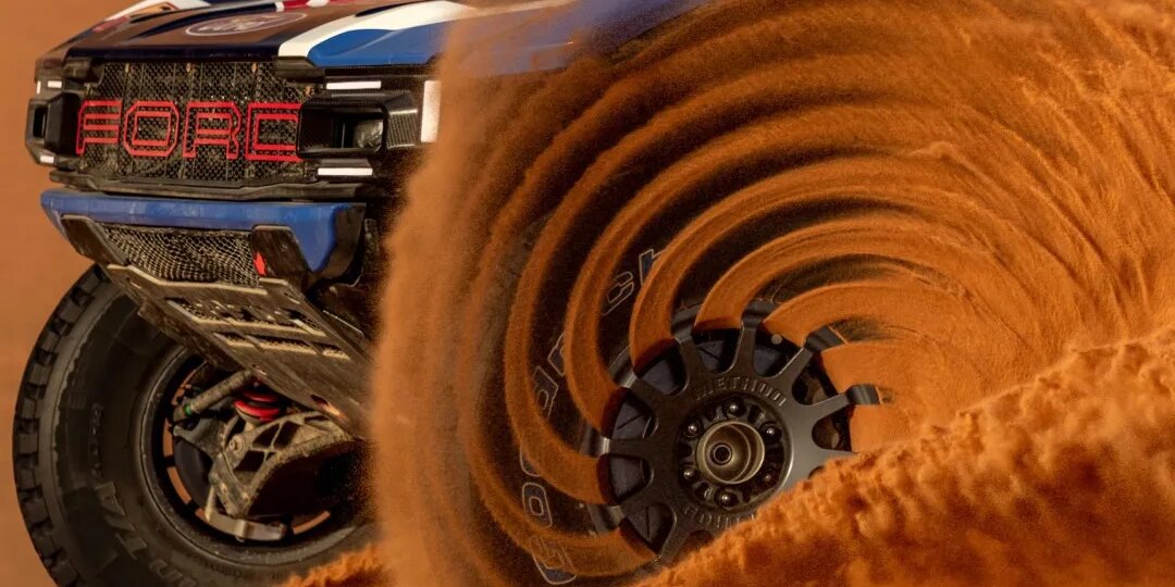 Песчаная турбина: Ford Raptor и магия физики на „Дакаре“