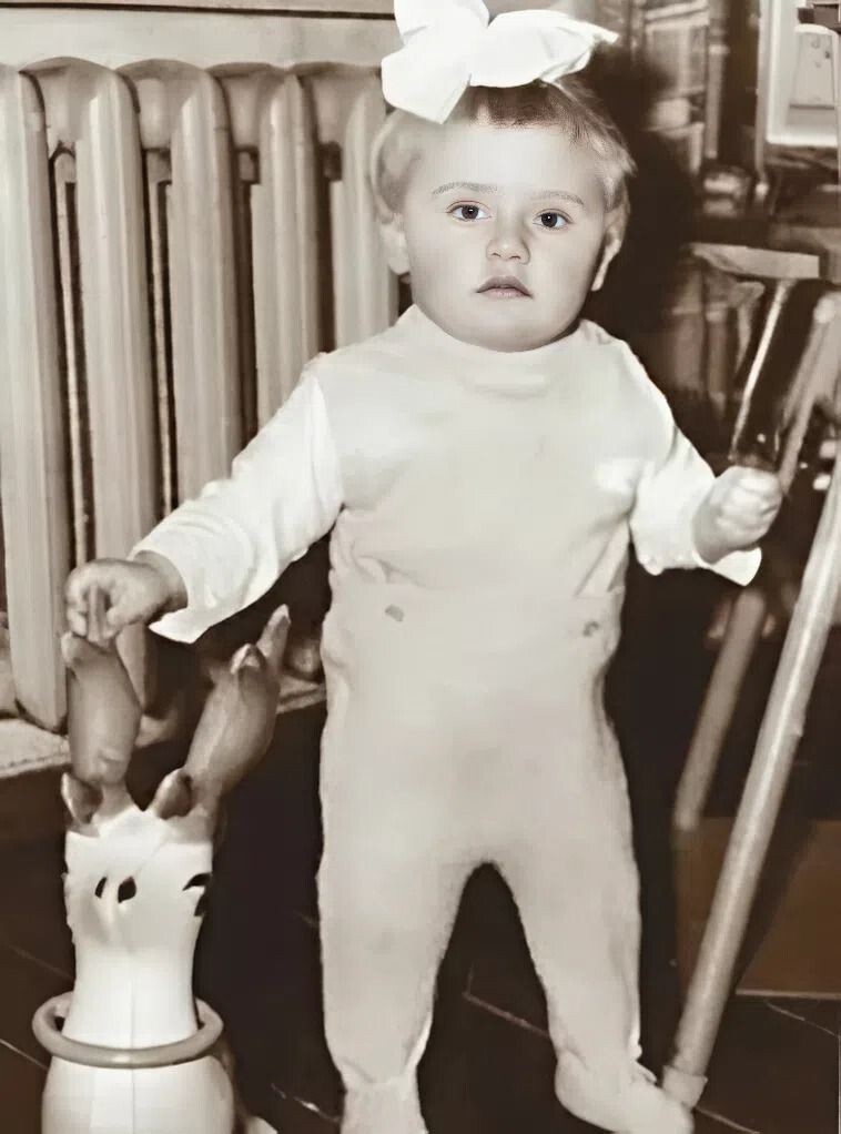 Оксана Байрак в детстве.