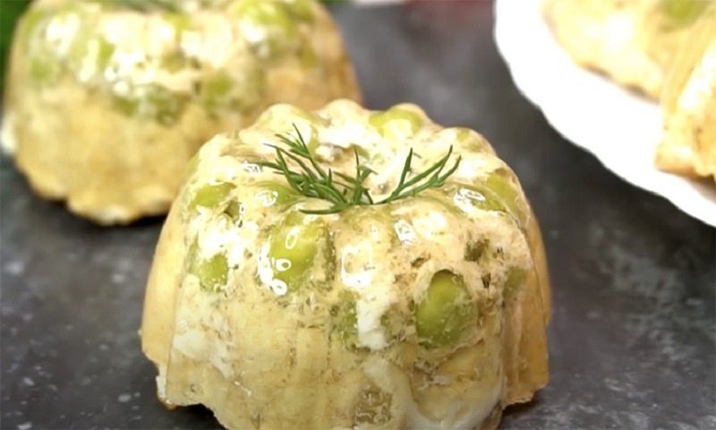 Порционный холодец: как приготовить эффектную закуску с новыми вкусами