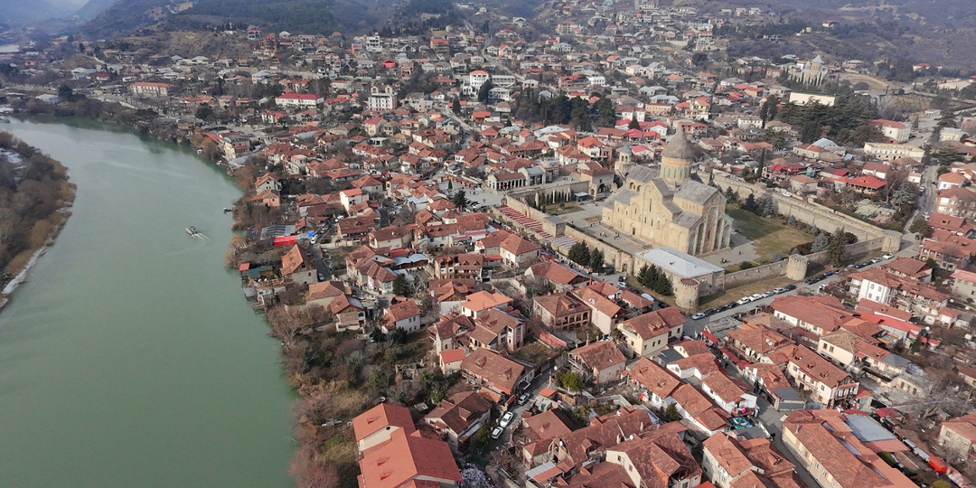 Путешествие в Грузию на авто. Тбилиси — Мцхета: короткая дорога, длинные впечатления