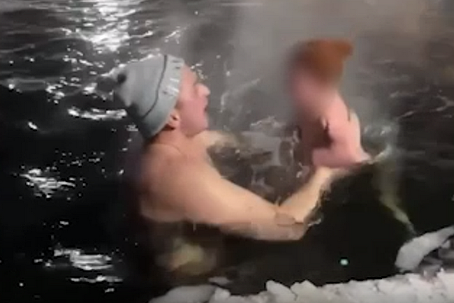     / Источник: Кадр из видео