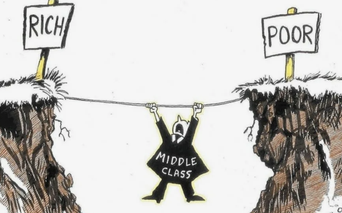 Жирок сходит самым первым 