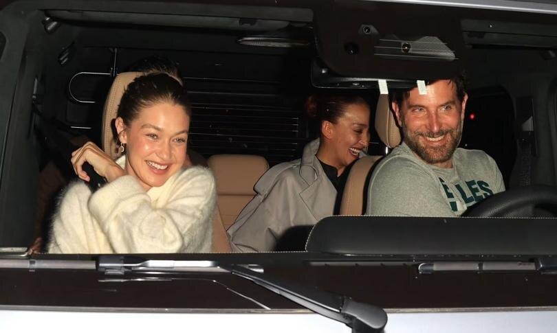    Источник: BACKGRID | Брэдли Купер и Джиджи Хадид направляются на ужин.