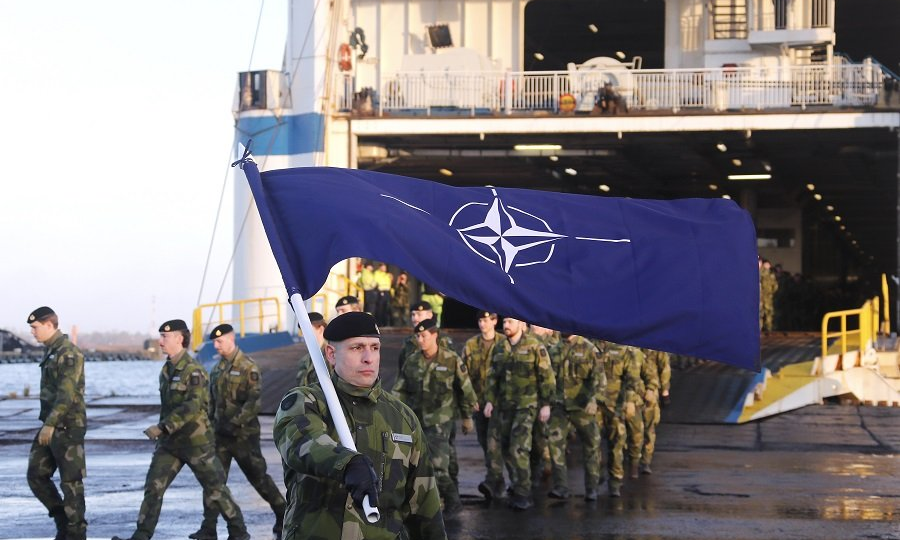 ЕС хочет заменить армию США в Европе. Но не может.