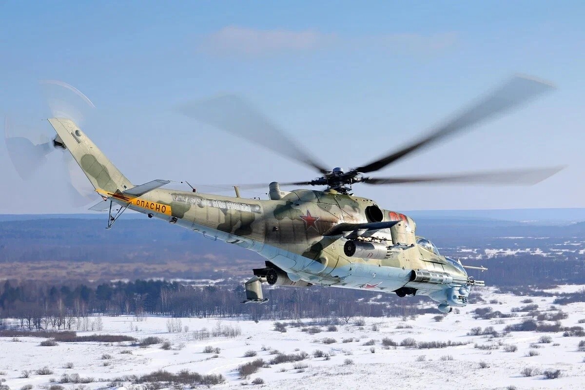    вертолет ВС РФ